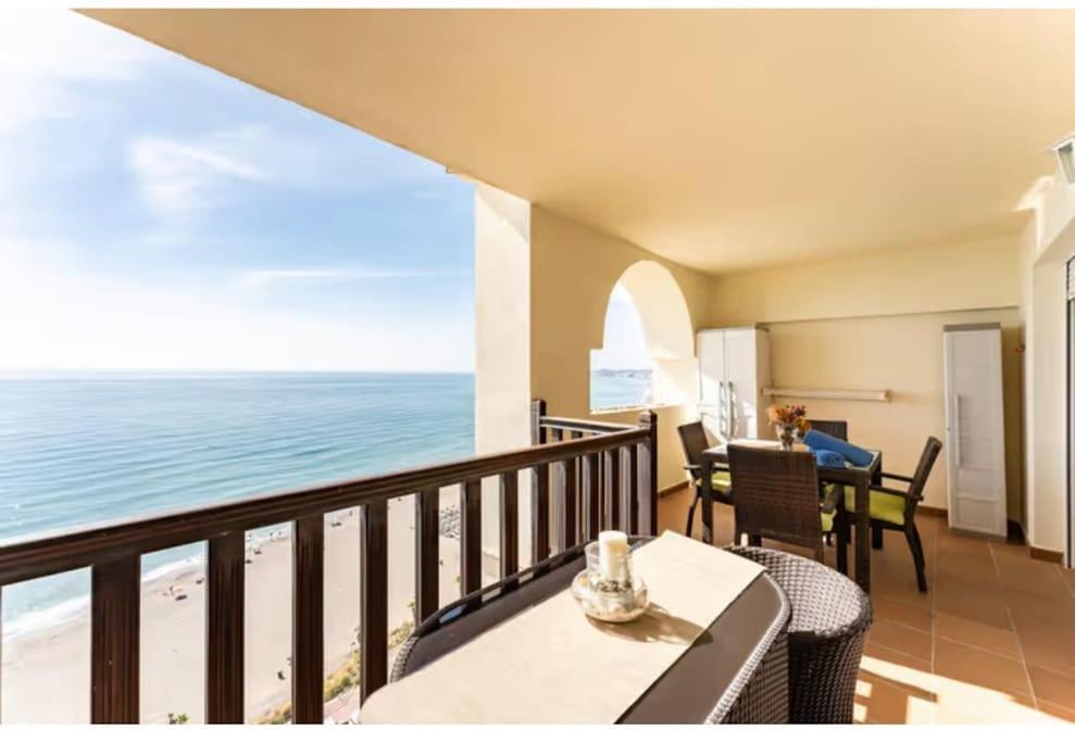 Magnificas Vistas Al Mar Apartment Беналмадена Екстериор снимка
